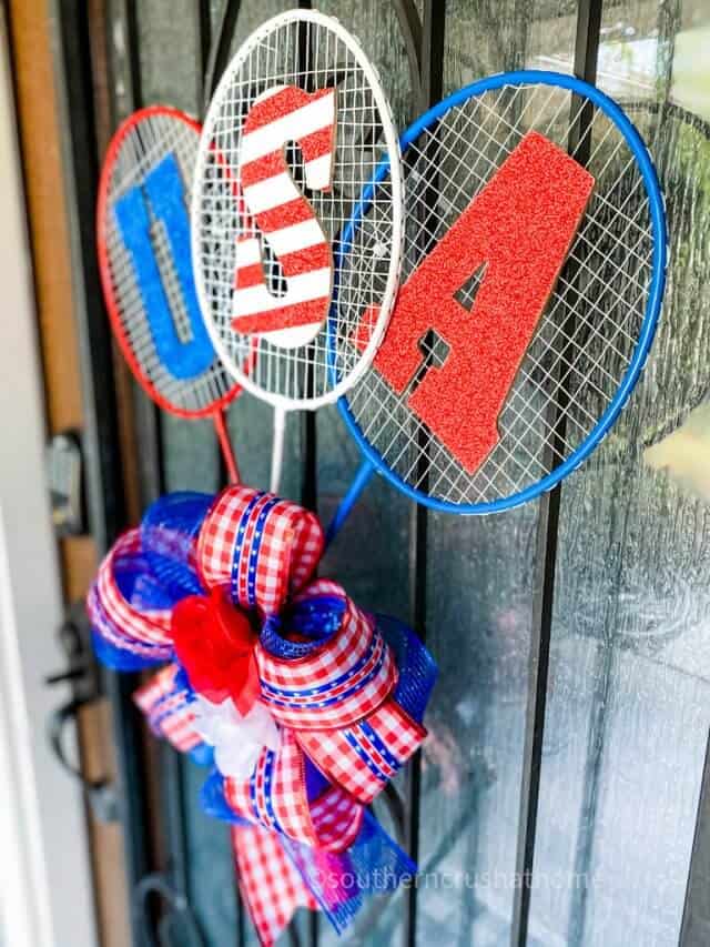 Easy Patriotic Summer Wreath (using Dollar Tree Badminton Rackets)
