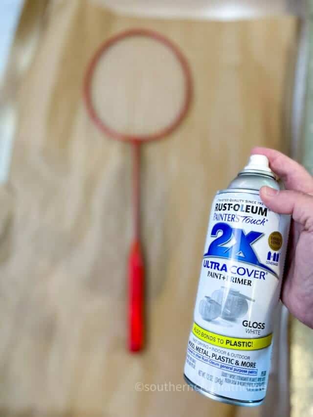 Easy Patriotic Summer Wreath (using Dollar Tree Badminton Rackets)