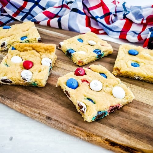 close up of sugar cookie bars