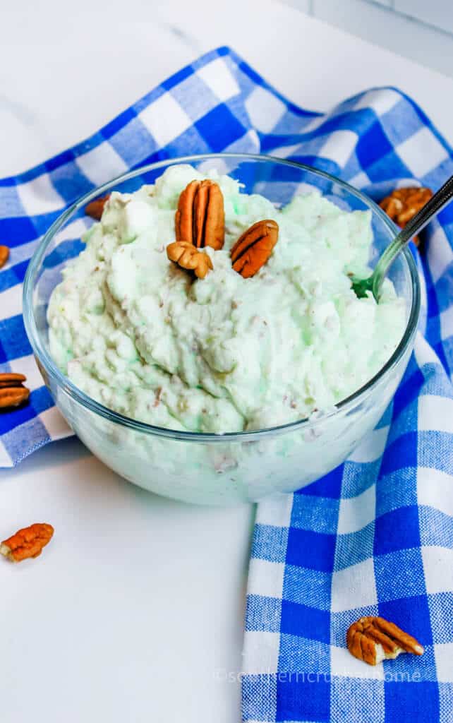 watergate salad with pecans