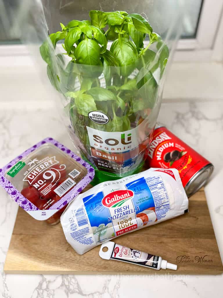 caprese salad ingredients