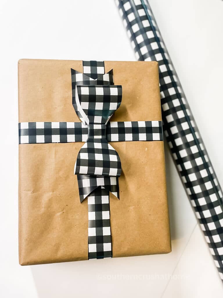 DIY Gift Wrapping Ideas - The Make Your Own Zone