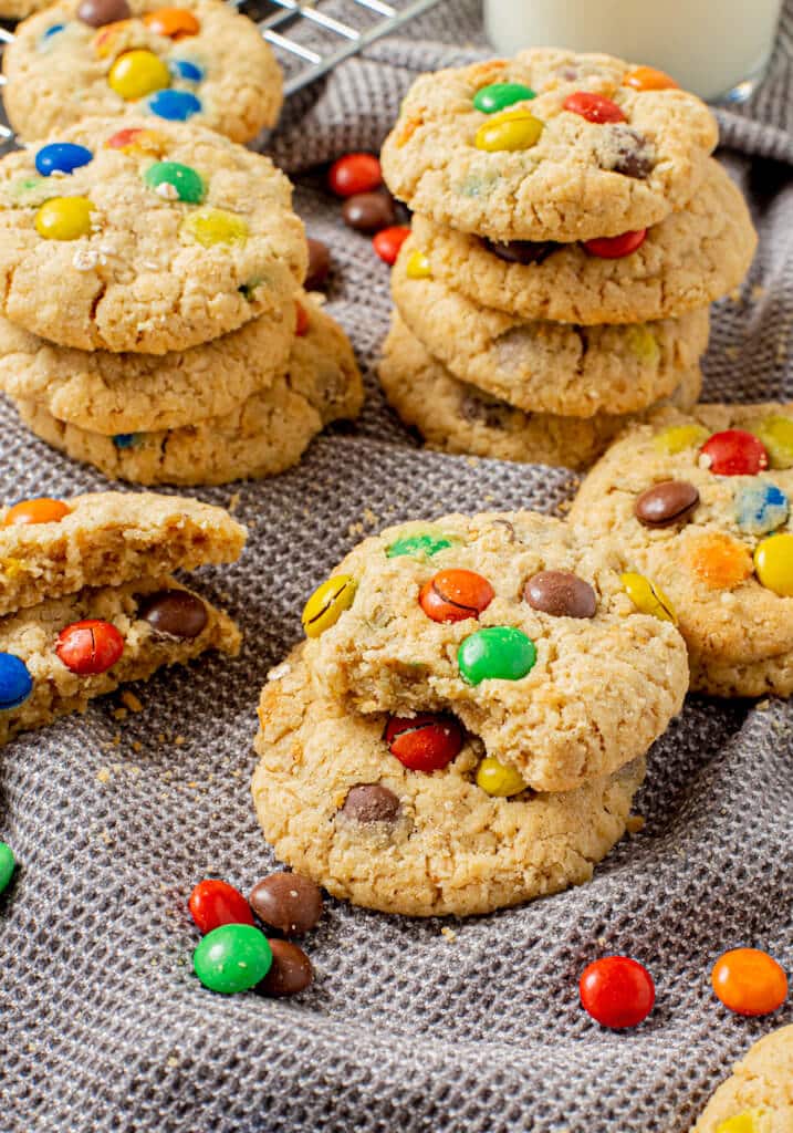 Peanut Butter M&M Cookies – Thedoughlady