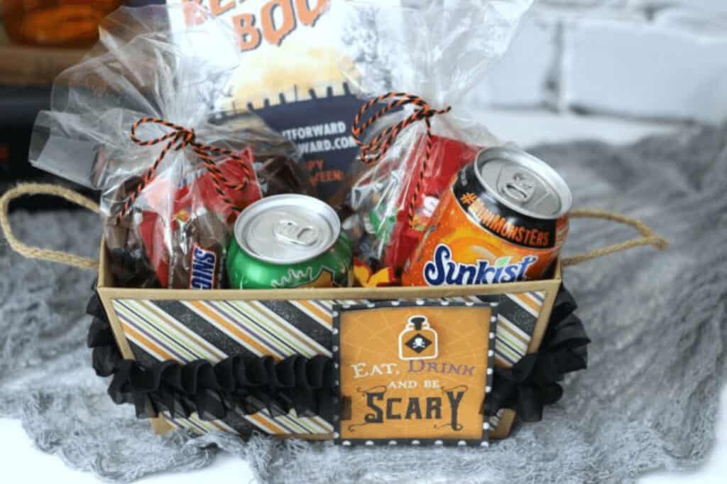 east drink and be scary boo basket