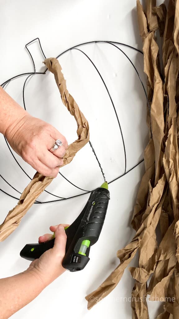 twisting kraft paper onto wire form