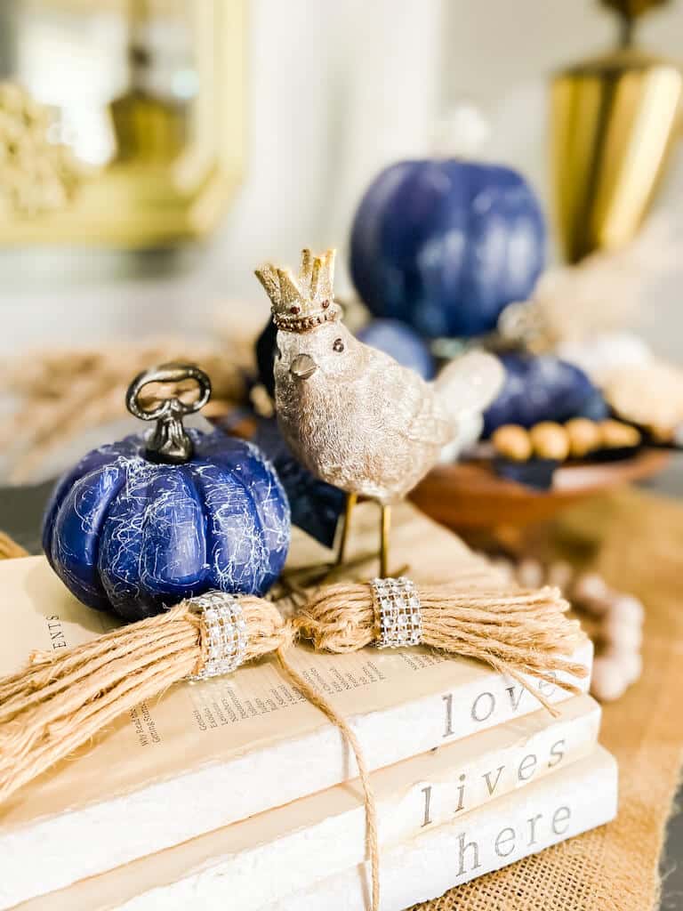 How to Make Blue Pumpkins (using Marble Spray Paint)