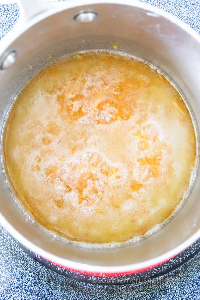 boiling orange marmalade