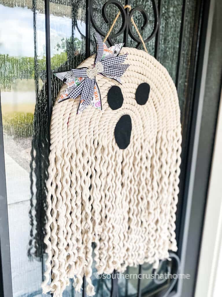 Easy Macrame Wall Hanging Ghost