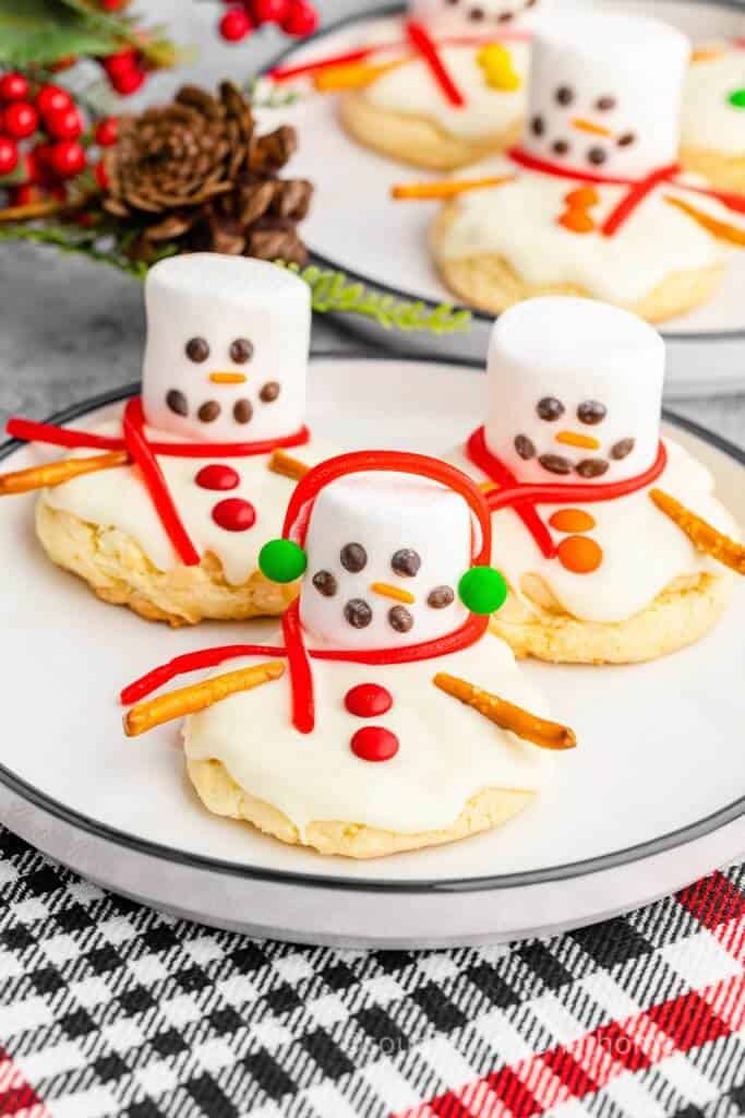 closeup of Melted Snowman Cookies on a plate