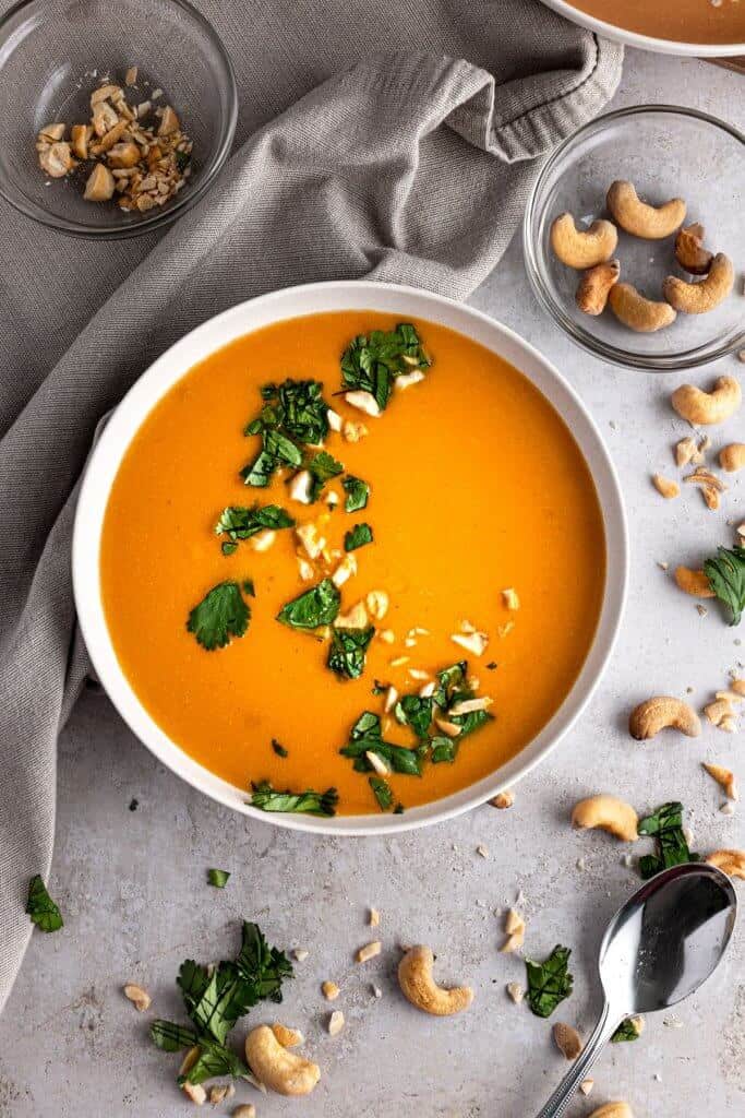 cashew-carrot-ginger-soup