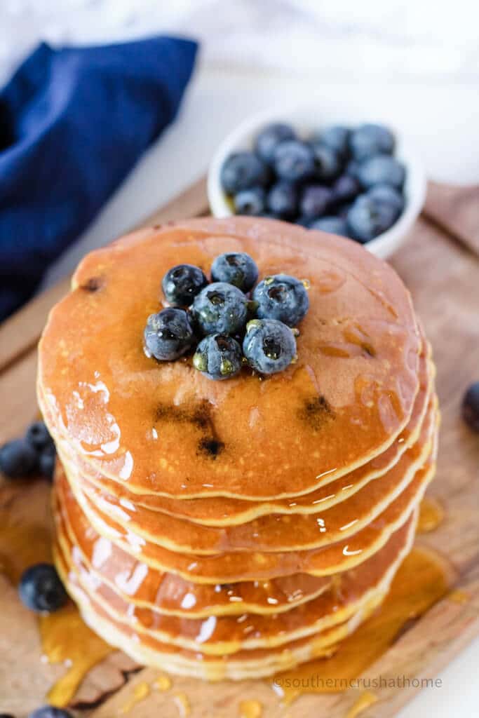 close up stack of eggless pancakes