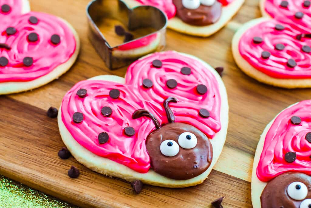 horizontal view of heart shaped valentines cookies