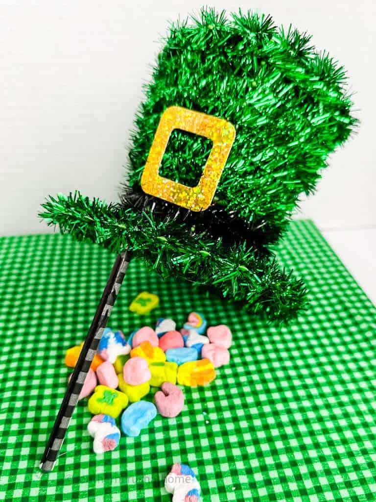 Leprechaun Trap Ideas - Moms & Munchkins