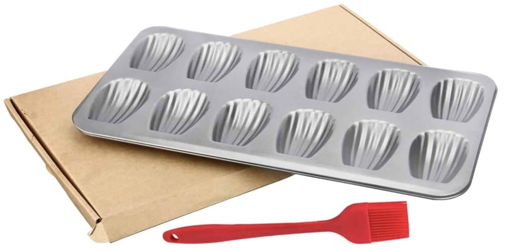 shell pan for madeleine cookies
