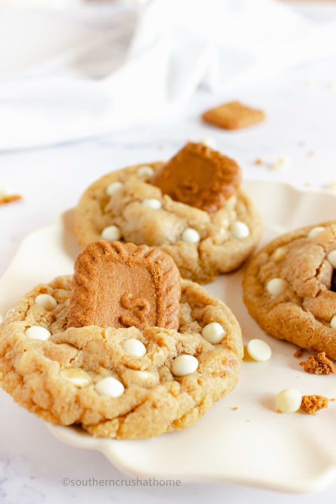 up close view of copycat crumbl biscoff cookie