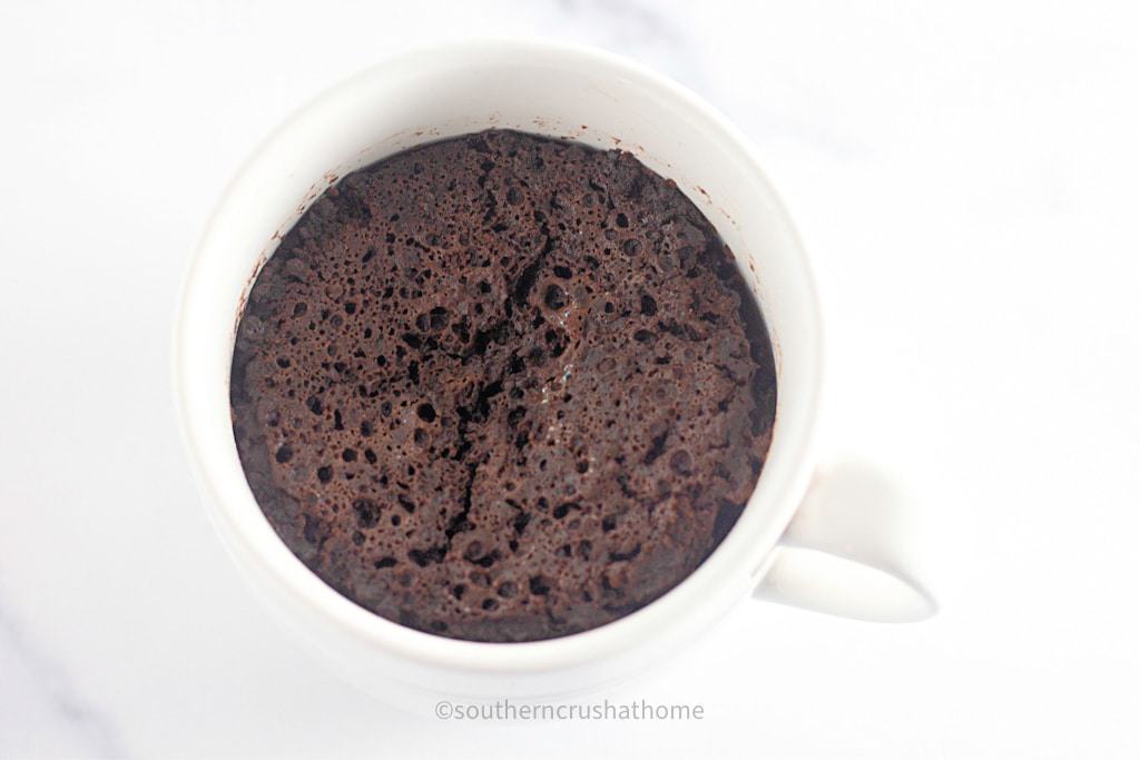 microwaved chocolate mug cake