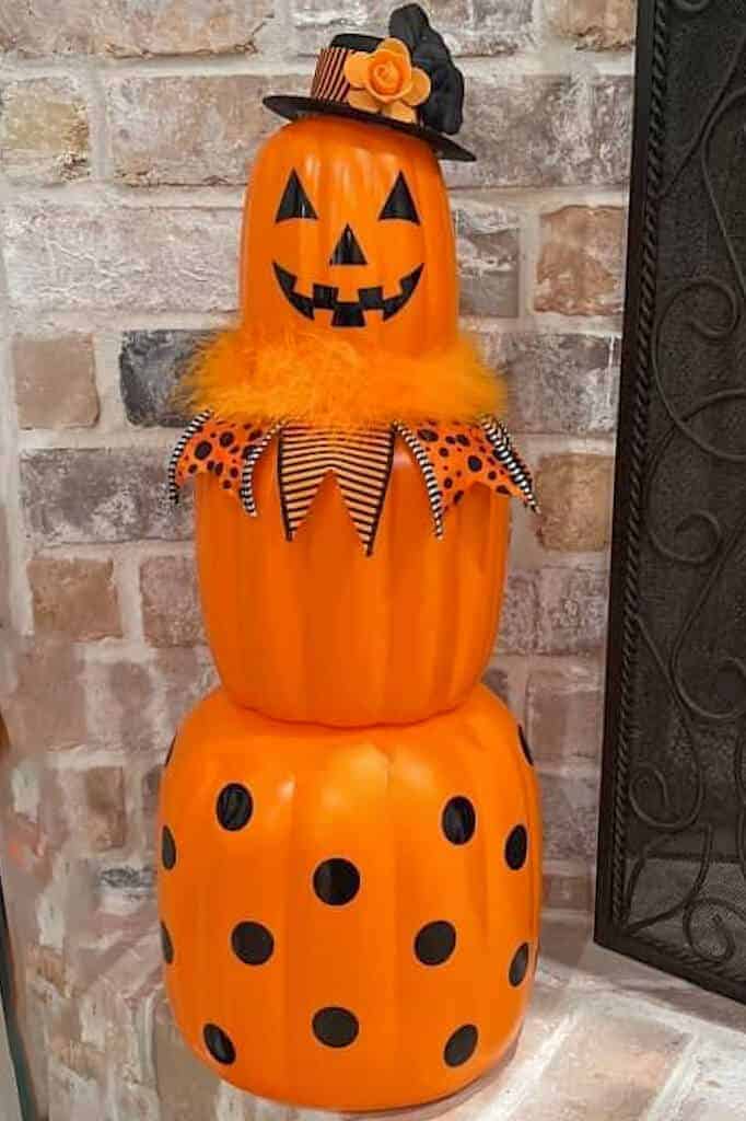 traditional halloween pumpkins
