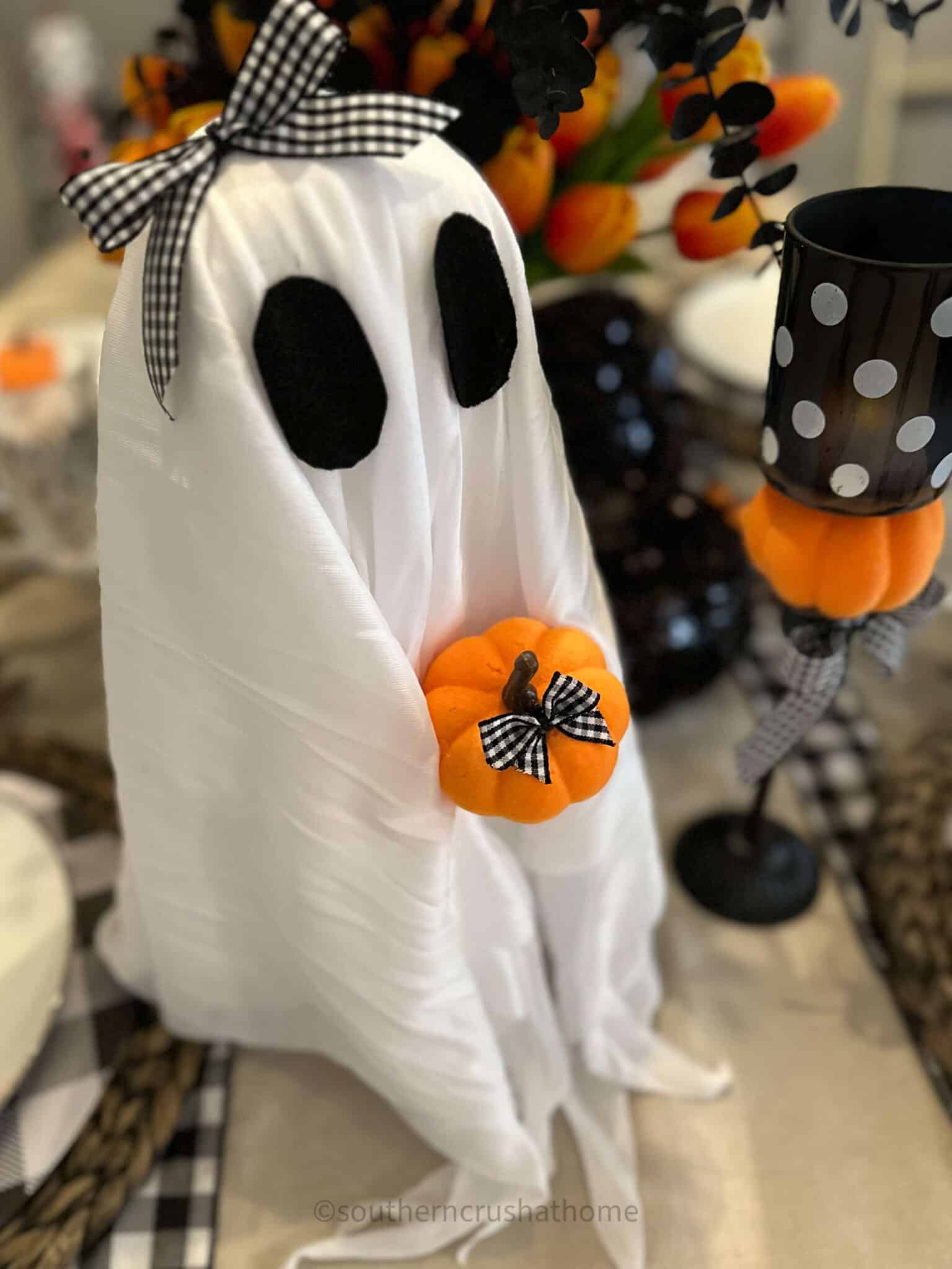 close up Dollar Tree Halloween Ghost Craft