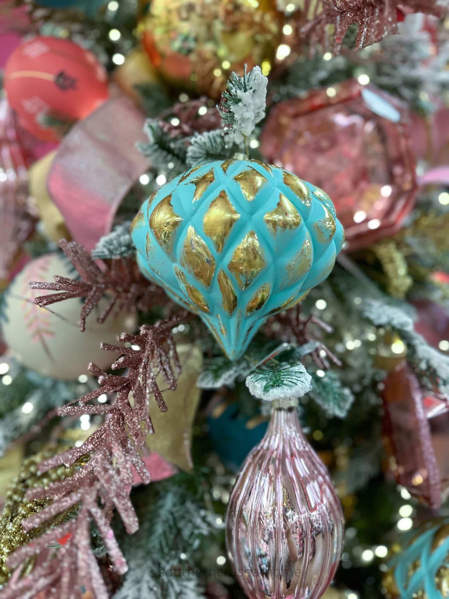 pastel ornament with gold