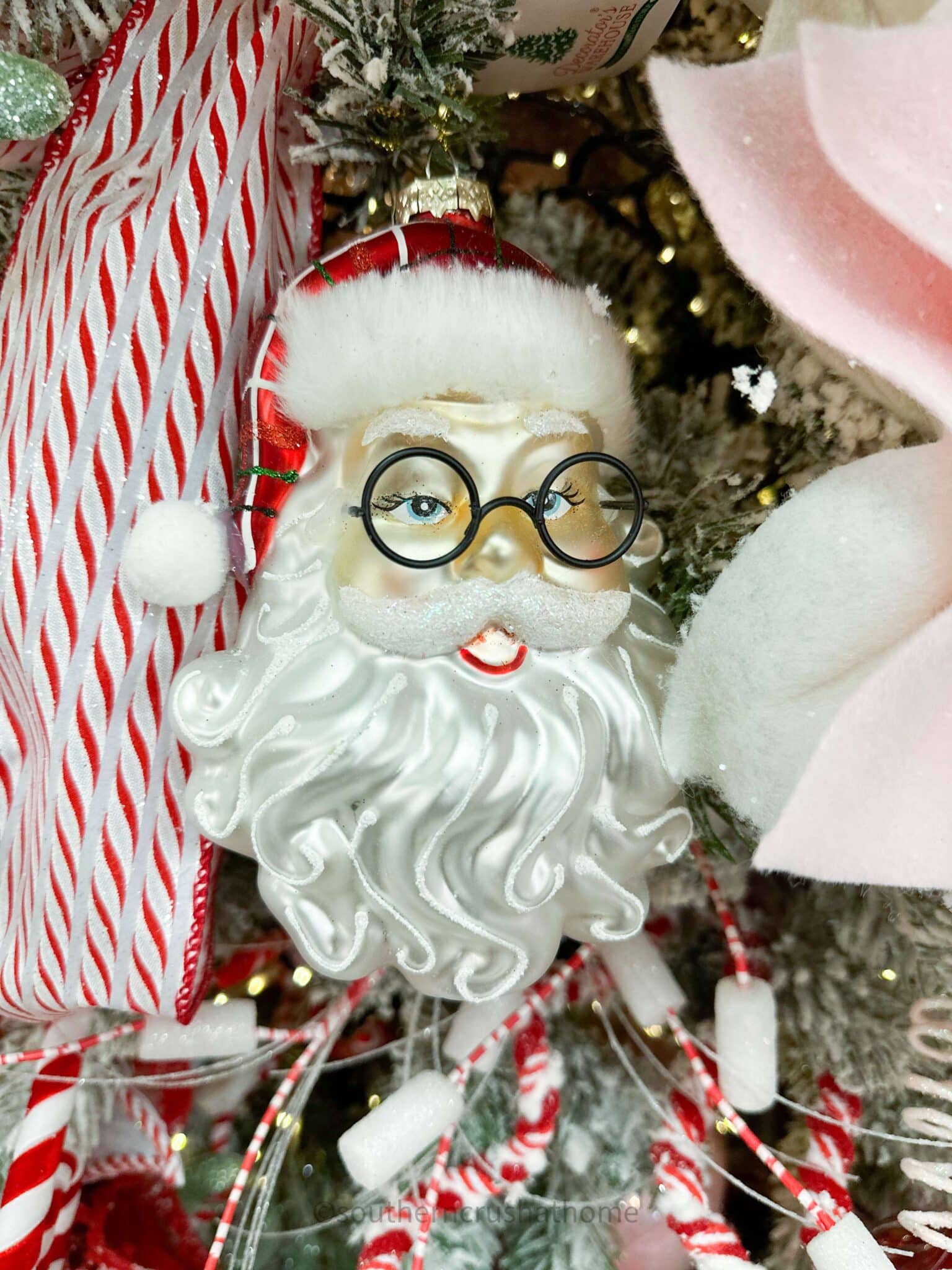 santa with glasses ornament