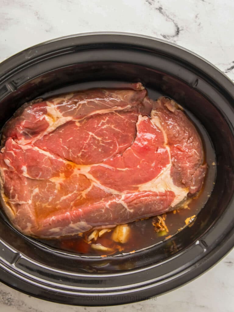 chuck roast with beef broth