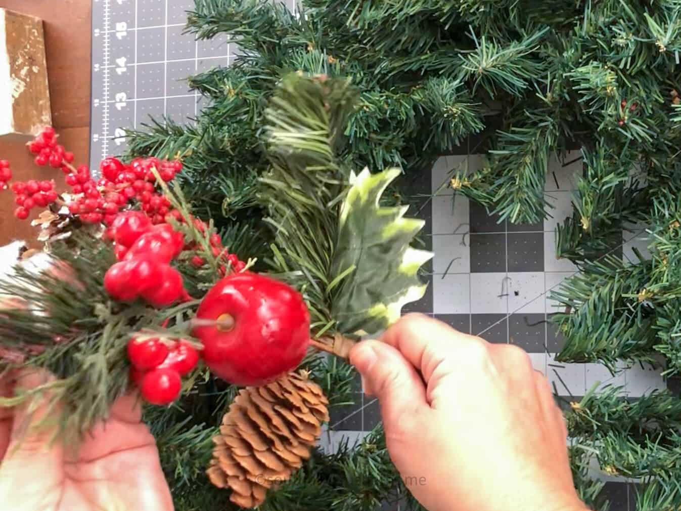 holiday spray for wreath