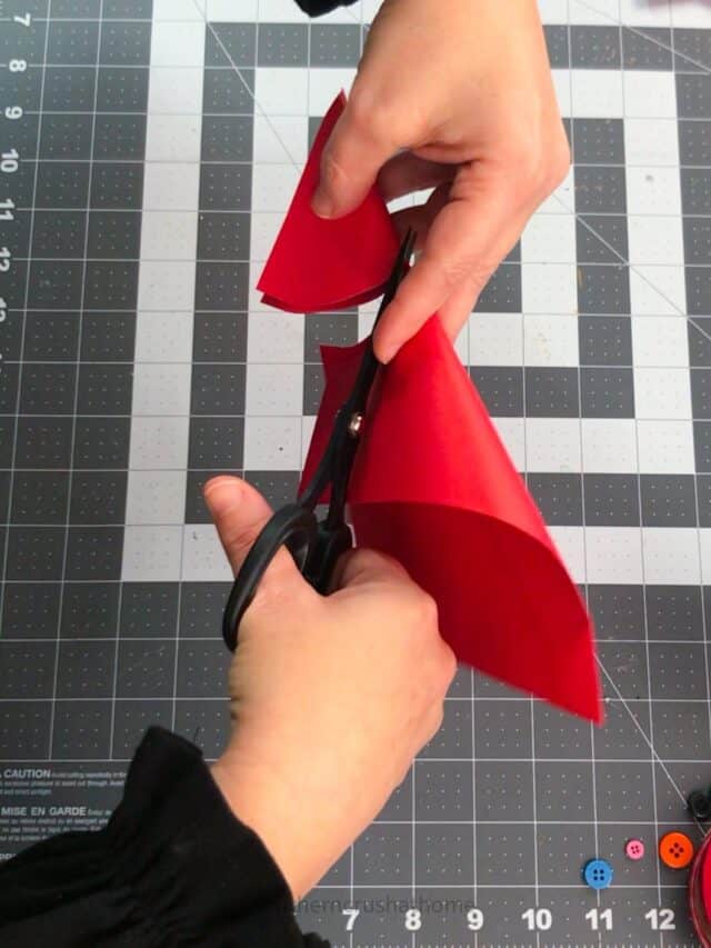 How to Make a Paper Heart Bookmark for Valentine's Day - Southern Crush ...