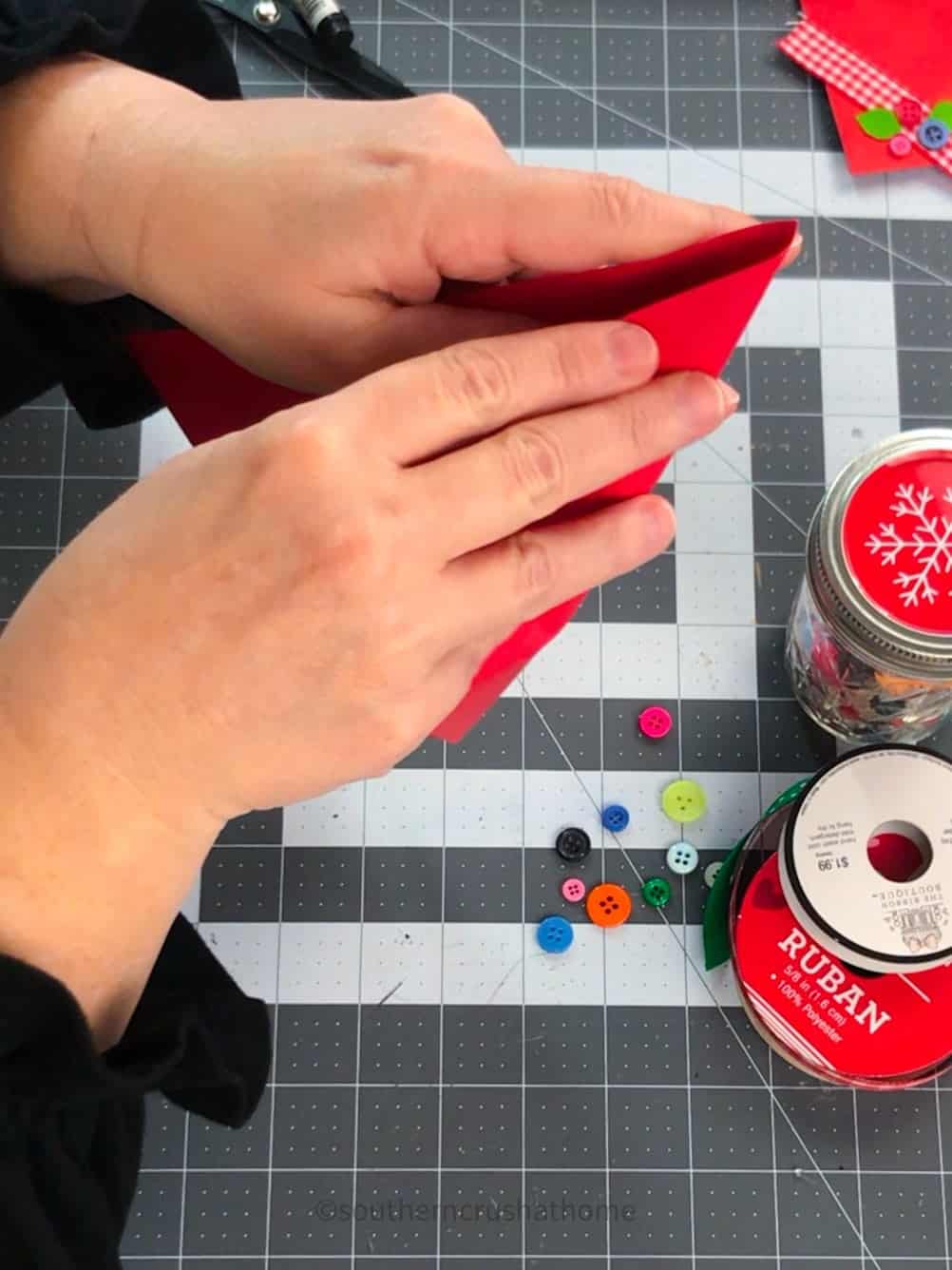 How to Make a Paper Heart Bookmark for Valentine's Day - Southern Crush ...