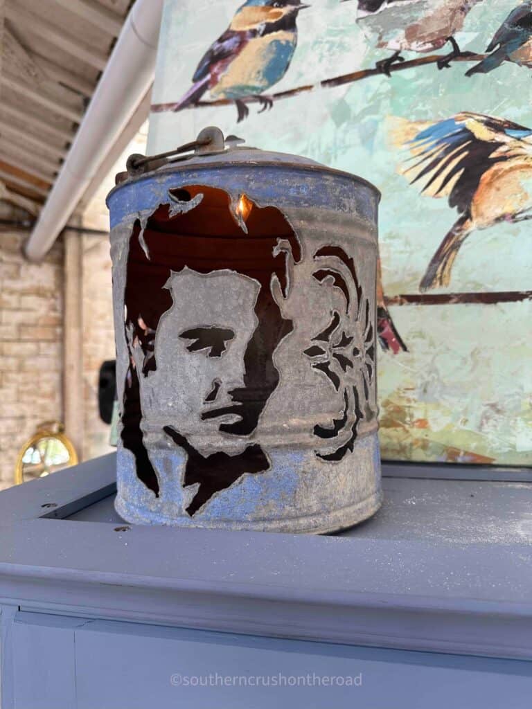elvis lantern