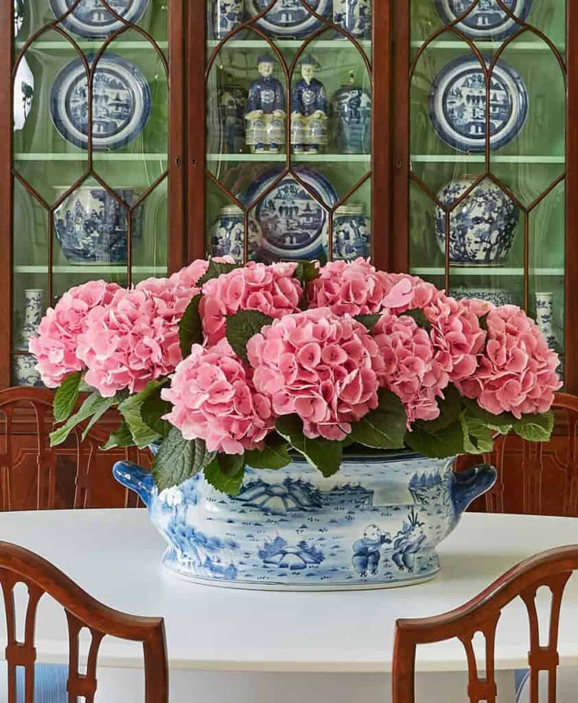 pink florals on table centerpiece