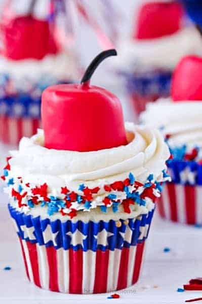 firecracker cupcakes