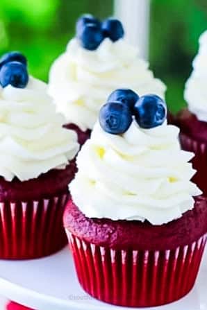 red velvet cupcakes