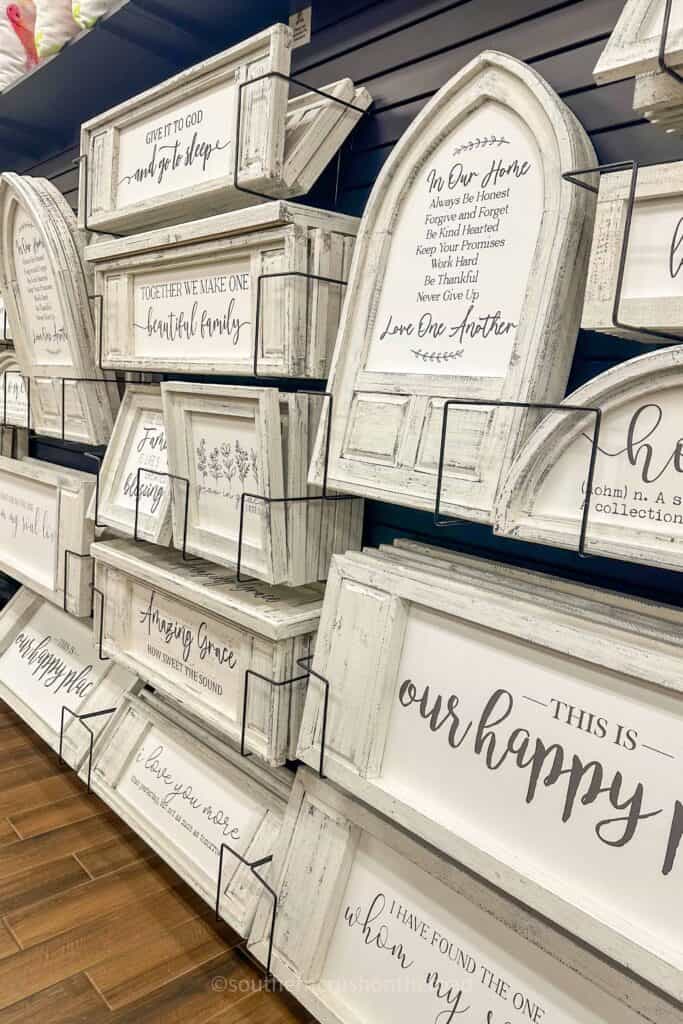 farmhouse signs