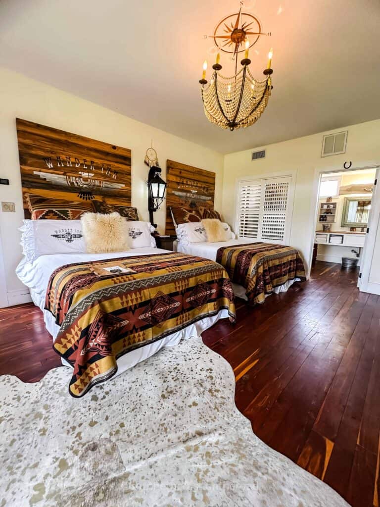 room at wander inn star house
