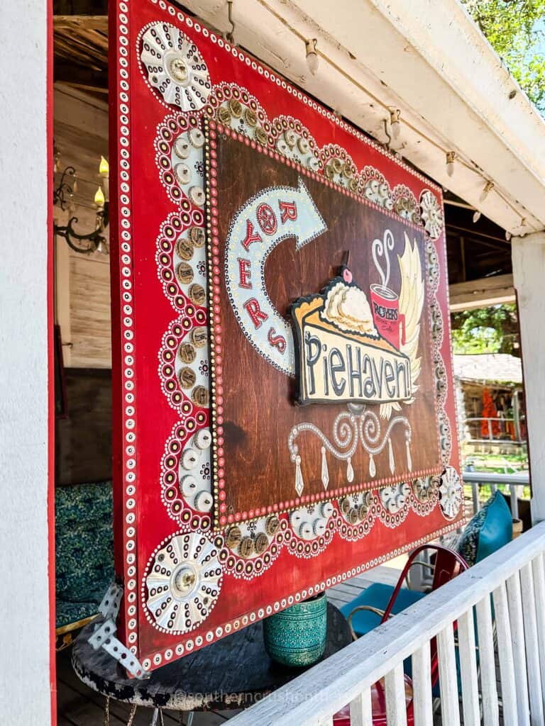 pie haven sign