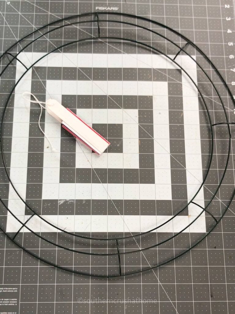 dollar tree wreath frame and paper fan