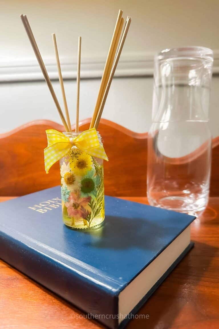 Easy DIY Reed Diffuser Tutorial: Make Your Home Smell Amazing ...