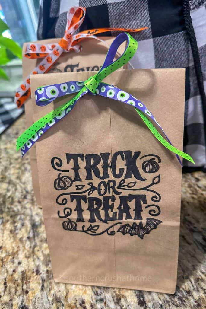 DIY Trick or Treat Goodie Bags