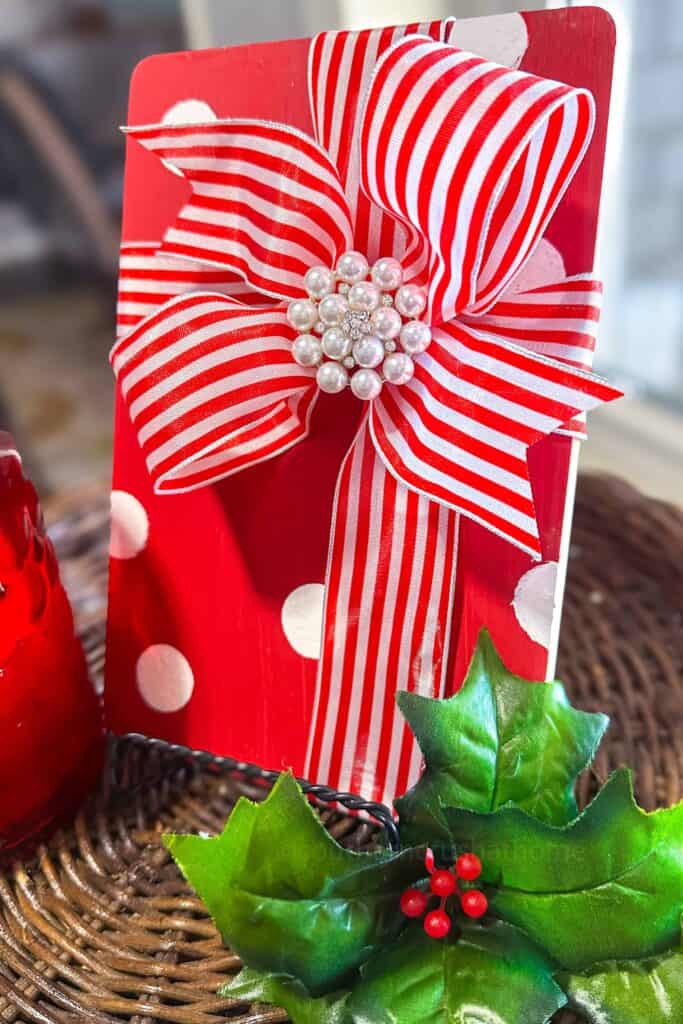 Gift wrapped cutting board with bow