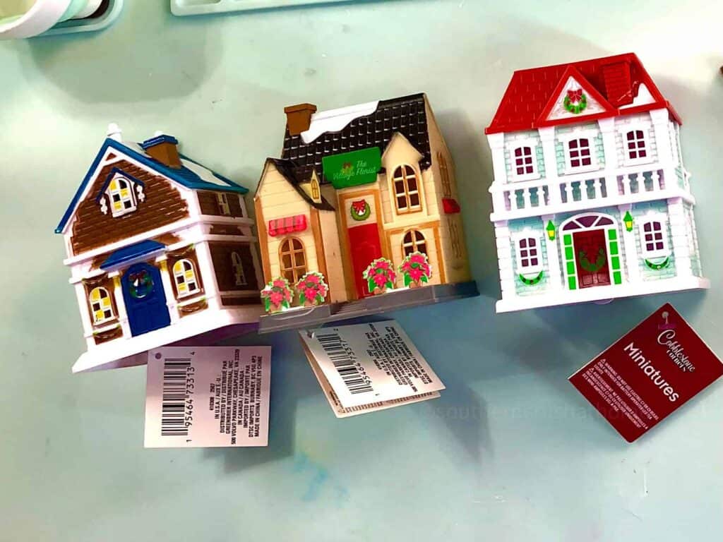 dollar tree mini houses