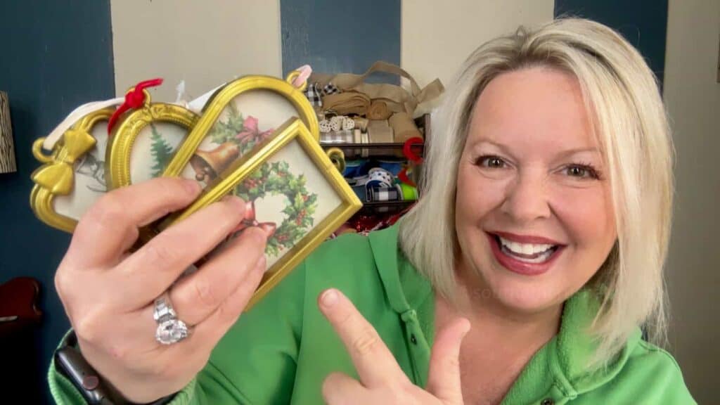 Melanie with fridge magnet