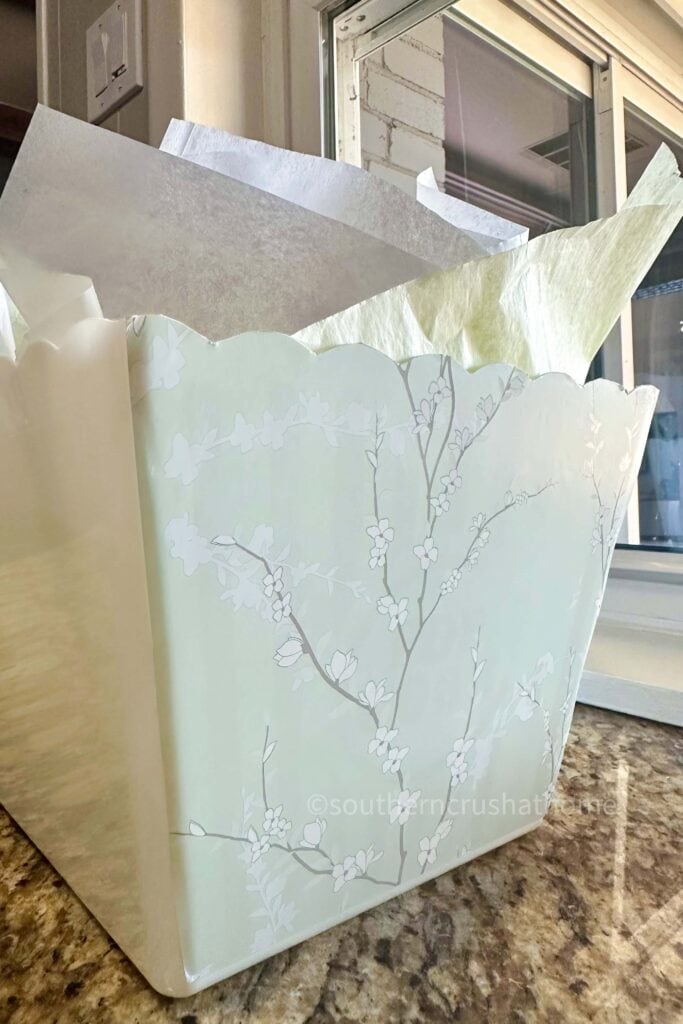 popcorn bucket eater basket