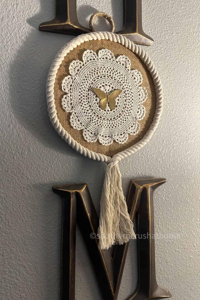 embroidery hoop doily