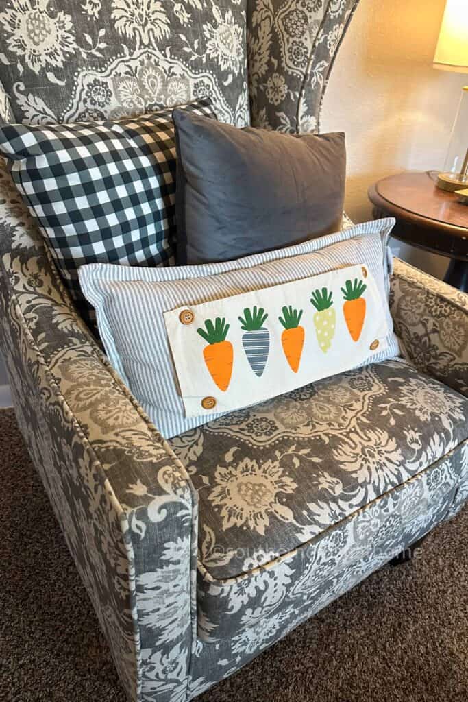 carrot pillow