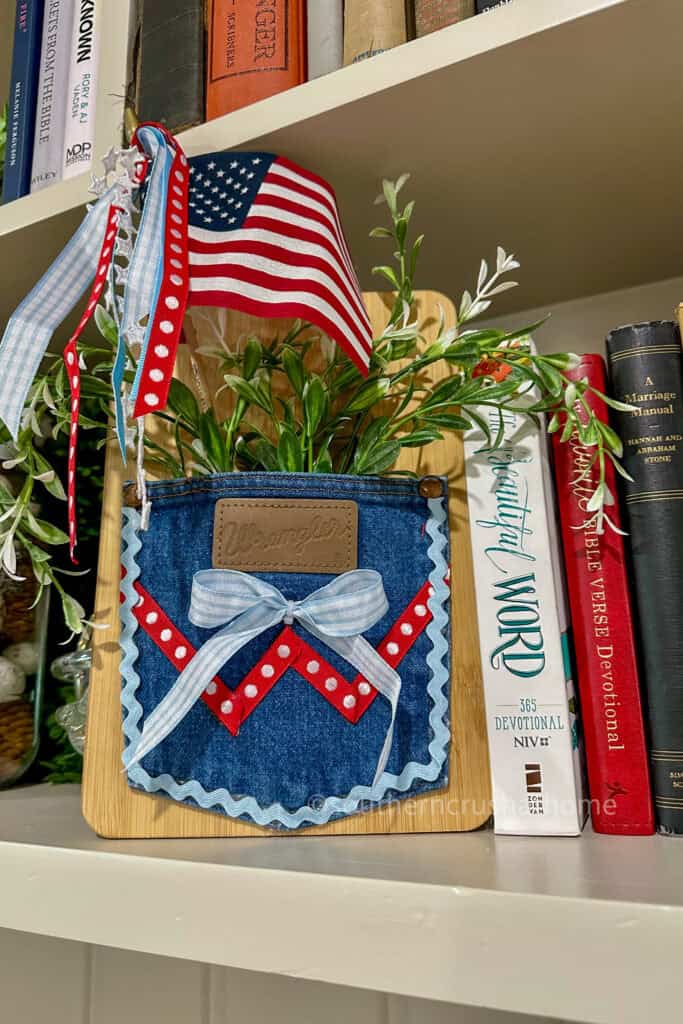 DT Cutting Board Patriotic Decor Denim pocket