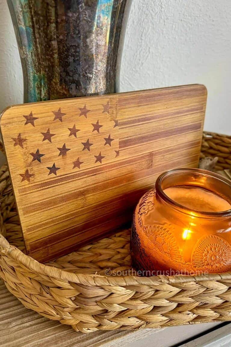 DT Cutting Board Patriotic Decor Flag