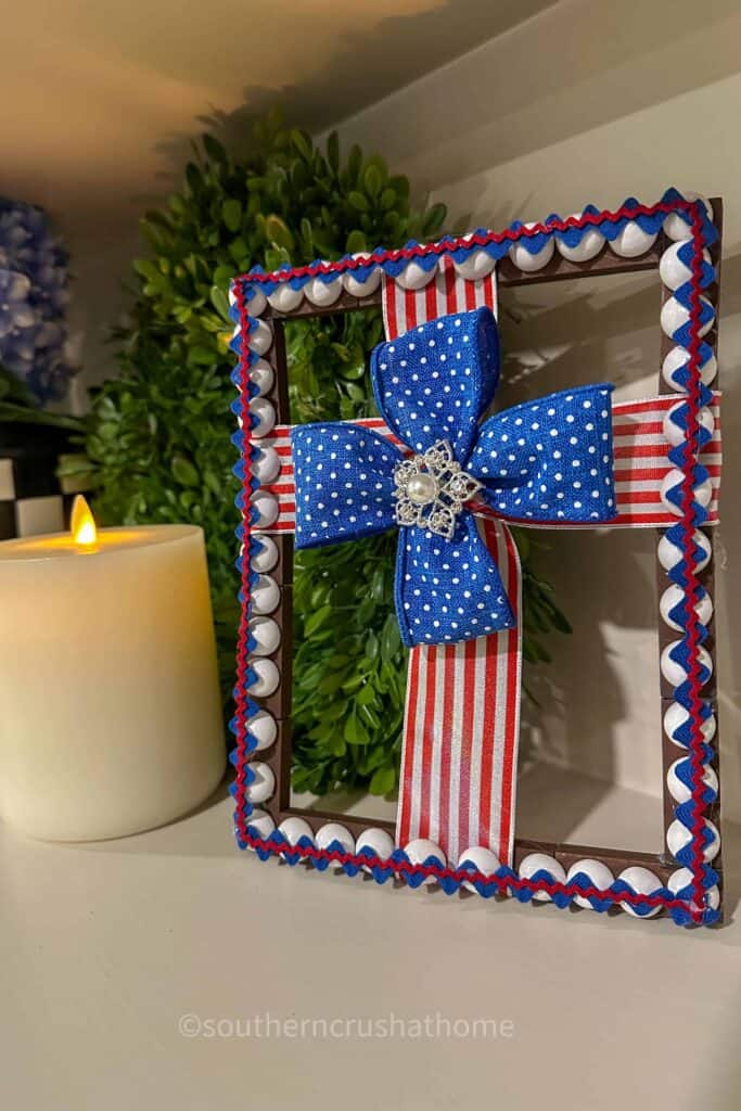DT Patriotic Tumbling Tower DIYs