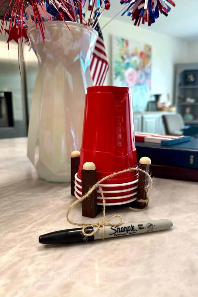 DT Patriotic Tumbling Tower Red Solo Cup Holder