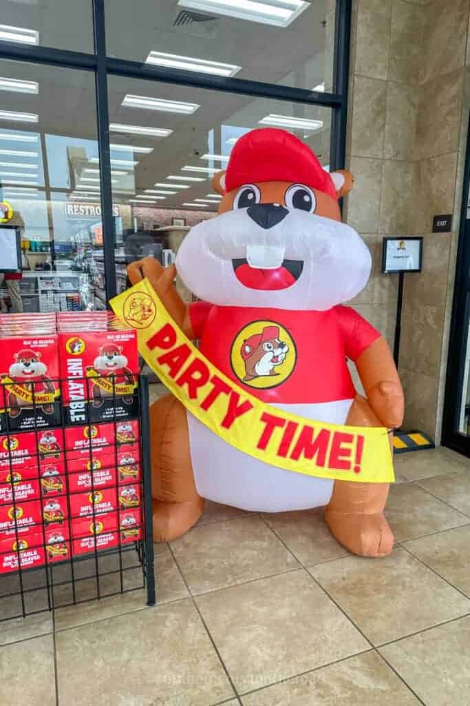 blow up bucees beaver