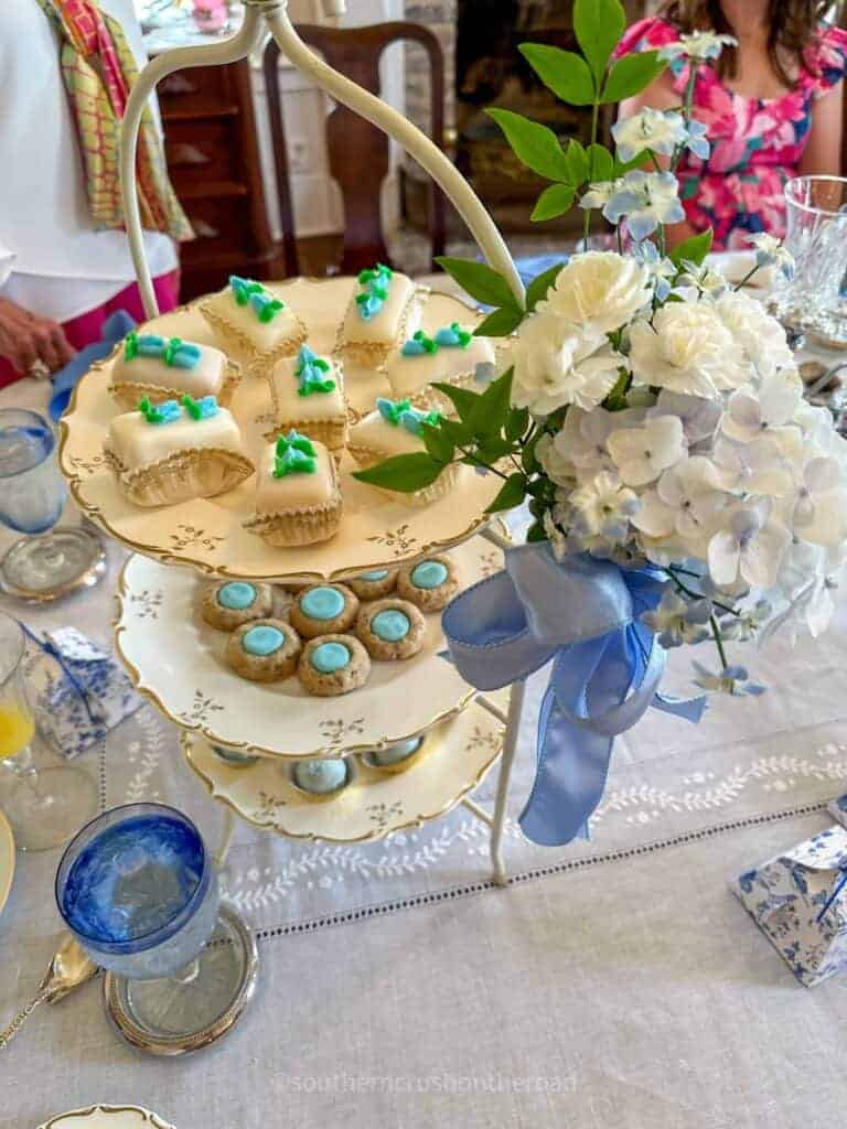dessert tiered tray
